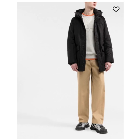 NWT Polo Ralph Lauren
embossed-logo lettering sweatshirt - Picture 4 of 8